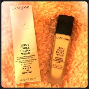 Teint Idole Ultra Wear Foundation